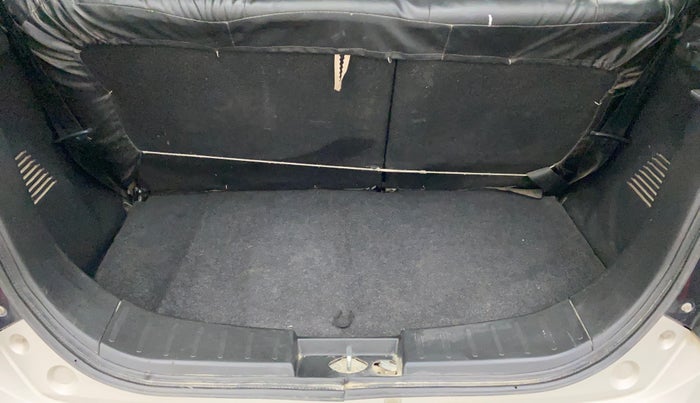 2014 Maruti Wagon R 1.0 LXI, Petrol, Manual, 65,014 km, Boot Inside