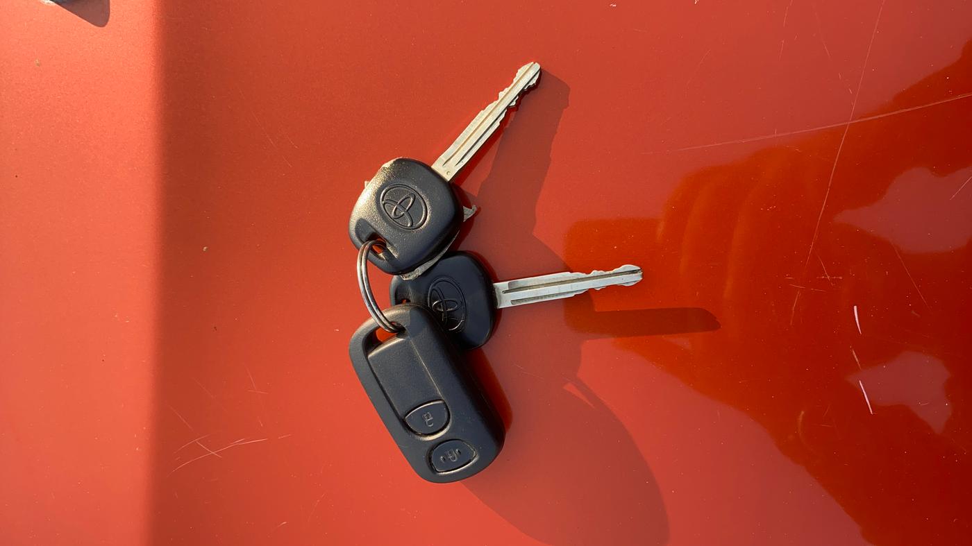 2020 Toyota Etios CROSS 1.2 G, CNG, Manual, 65,611 km, Key Close Up