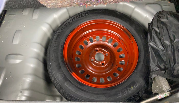 2021 Renault Kiger RXE MT, Petrol, Manual, 16,422 km, Spare Tyre