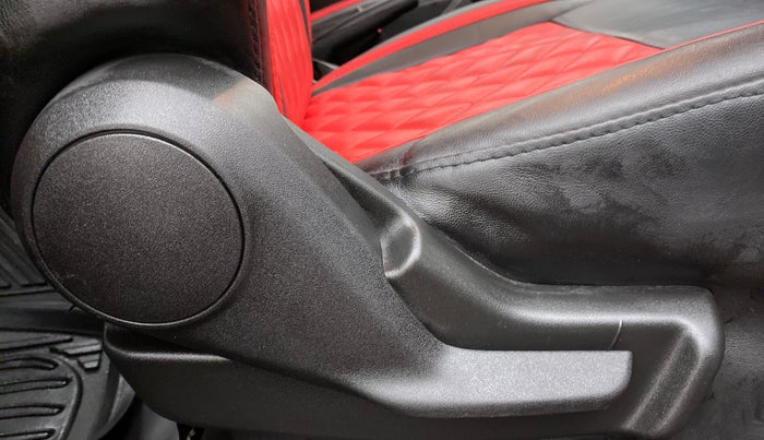 2022 Maruti Celerio VXI CNG D, CNG, Manual, 1,064 km, Driver Side Adjustment Panel