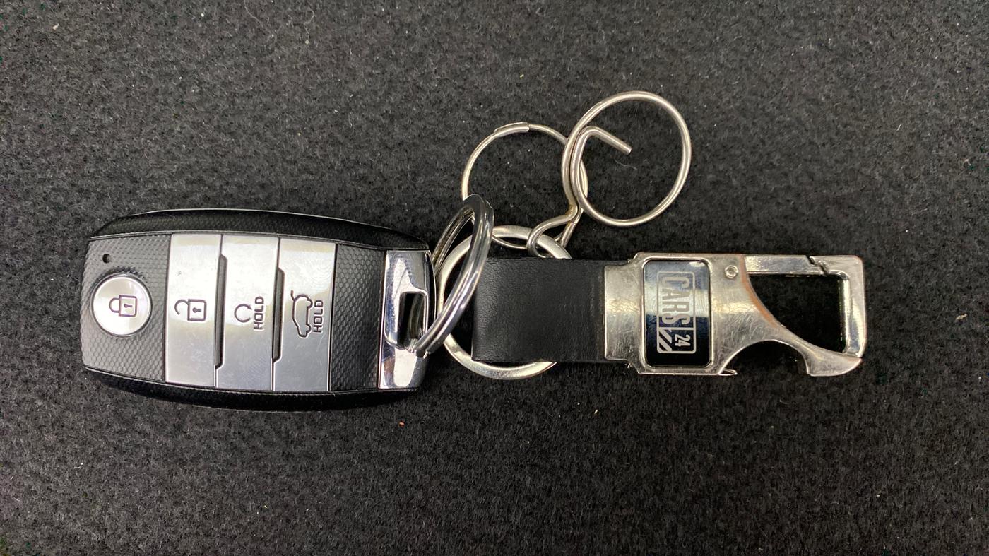 2020 KIA SONET GTX PLUS DCT 1.0, Petrol, Automatic, 14,752 km, Key Close Up