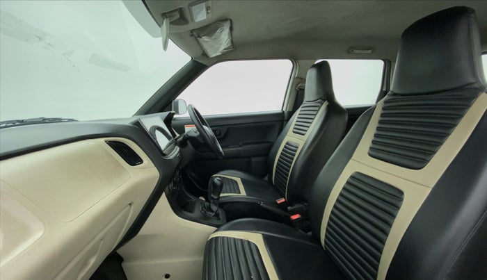 2020 Maruti New Wagon-R LXI CNG 1.0 L, CNG, Manual, 46,588 km, Right Side Front Door Cabin