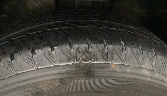 2021 Tata Safari XZ PLUS, Diesel, Manual, 87,025 km, Left Front Tyre Tread