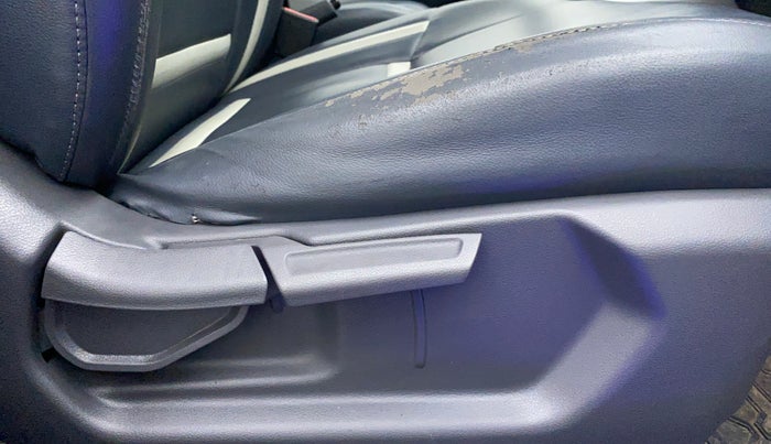 2020 Hyundai GRAND I10 NIOS SPORTZ PETROL, Petrol, Manual, 10,855 km, Driver Side Adjustment Panel