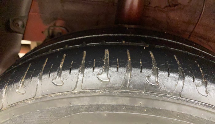 2018 Hyundai Grand i10 SPORTZ 1.2 KAPPA VTVT, Petrol, Manual, 66,358 km, Right Rear Tyre Tread