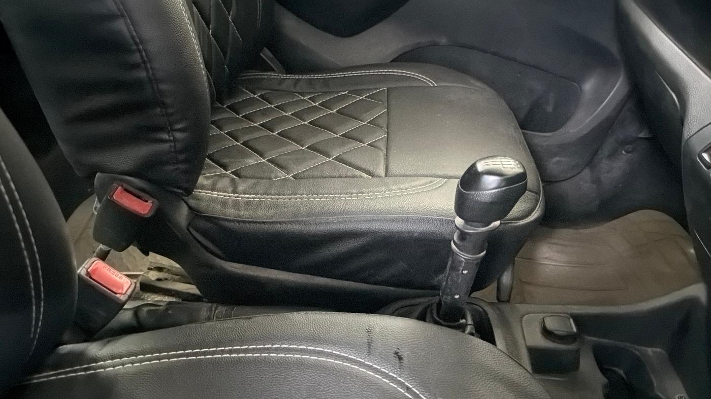 2019 Renault Kwid RXL 1.0, Petrol, Manual, 62,667 km, Gear Lever
