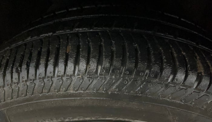 2018 Ford Ecosport AMBIENTE 1.5L PETROL, Petrol, Manual, 40,386 km, Left Front Tyre Tread