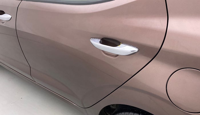 2020 Hyundai AURA SX PLUS 1.2 AMT CRDI, Diesel, Automatic, 37,244 km, Rear left door - Slightly dented