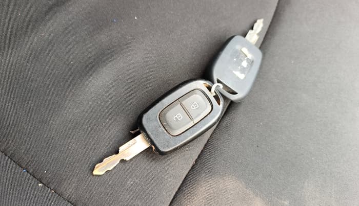 2016 Renault Kwid RXT 0.8, Petrol, Manual, 54,980 km, Key Close Up