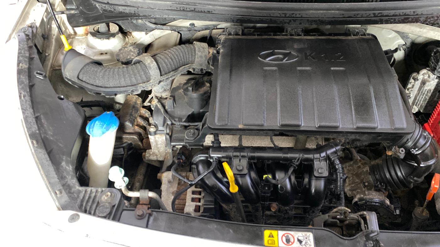 2015 Hyundai Grand i10 ASTA AT 1.2 KAPPA VTVT, Petrol, Automatic, 45,030 km, Engine View - Right