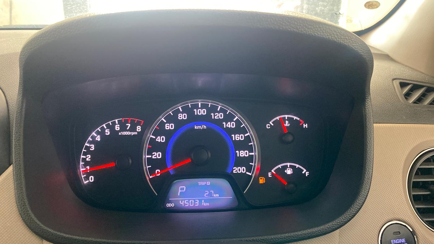 2015 Hyundai Grand i10 ASTA AT 1.2 KAPPA VTVT, Petrol, Automatic, 45,030 km, Odometer Image