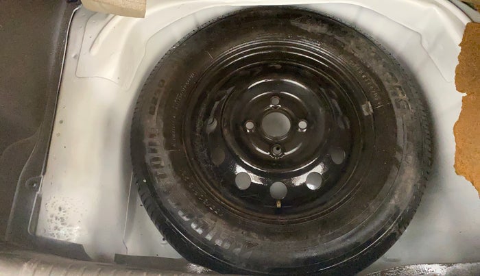 2014 Hyundai i10 SPORTZ 1.1, Petrol, Manual, 57,816 km, Spare Tyre