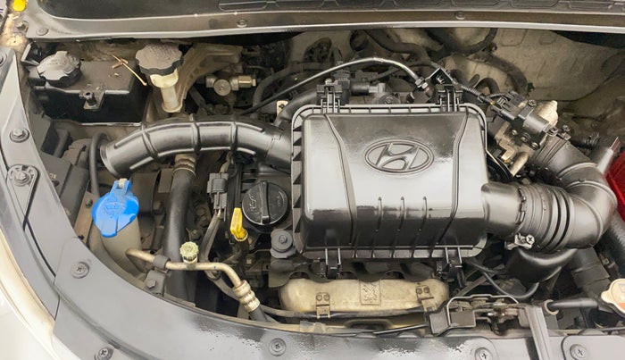 2014 Hyundai i10 SPORTZ 1.1, Petrol, Manual, 57,816 km, Engine View - Right