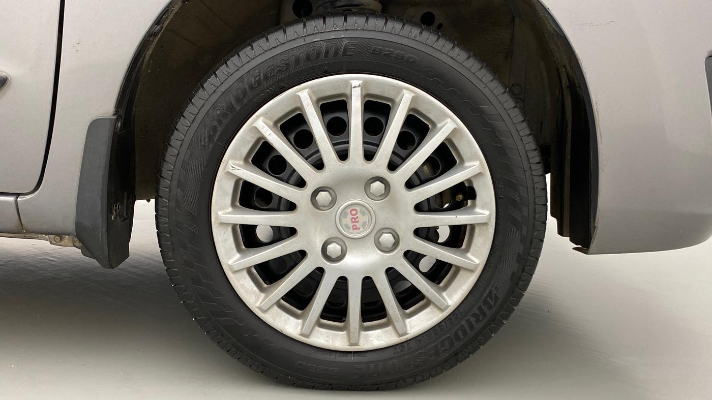 2016 Maruti Wagon R 1.0 VXI, Petrol, Manual, 24,036 km, Right Front Wheel