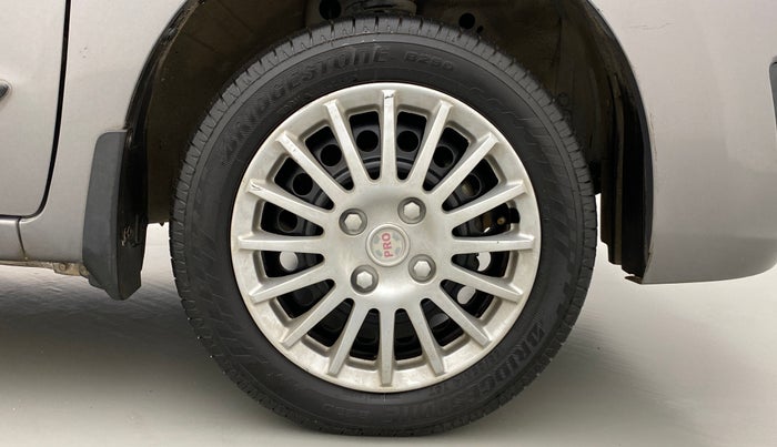 2016 Maruti Wagon R 1.0 VXI, Petrol, Manual, 24,036 km, Right Front Wheel