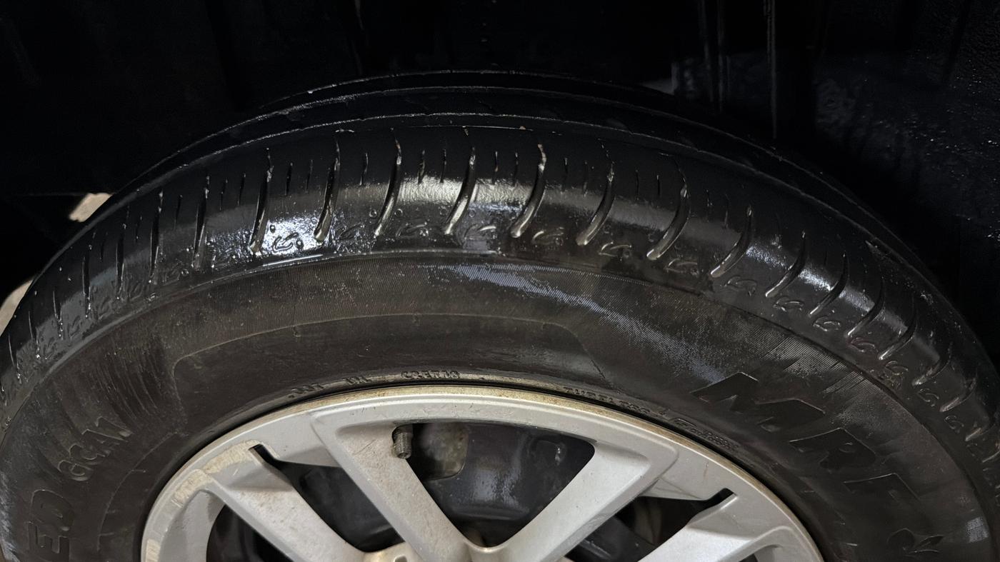 2019 Renault TRIBER RXT, Petrol, Manual, 56,442 km, Right Rear Tyre Tread
