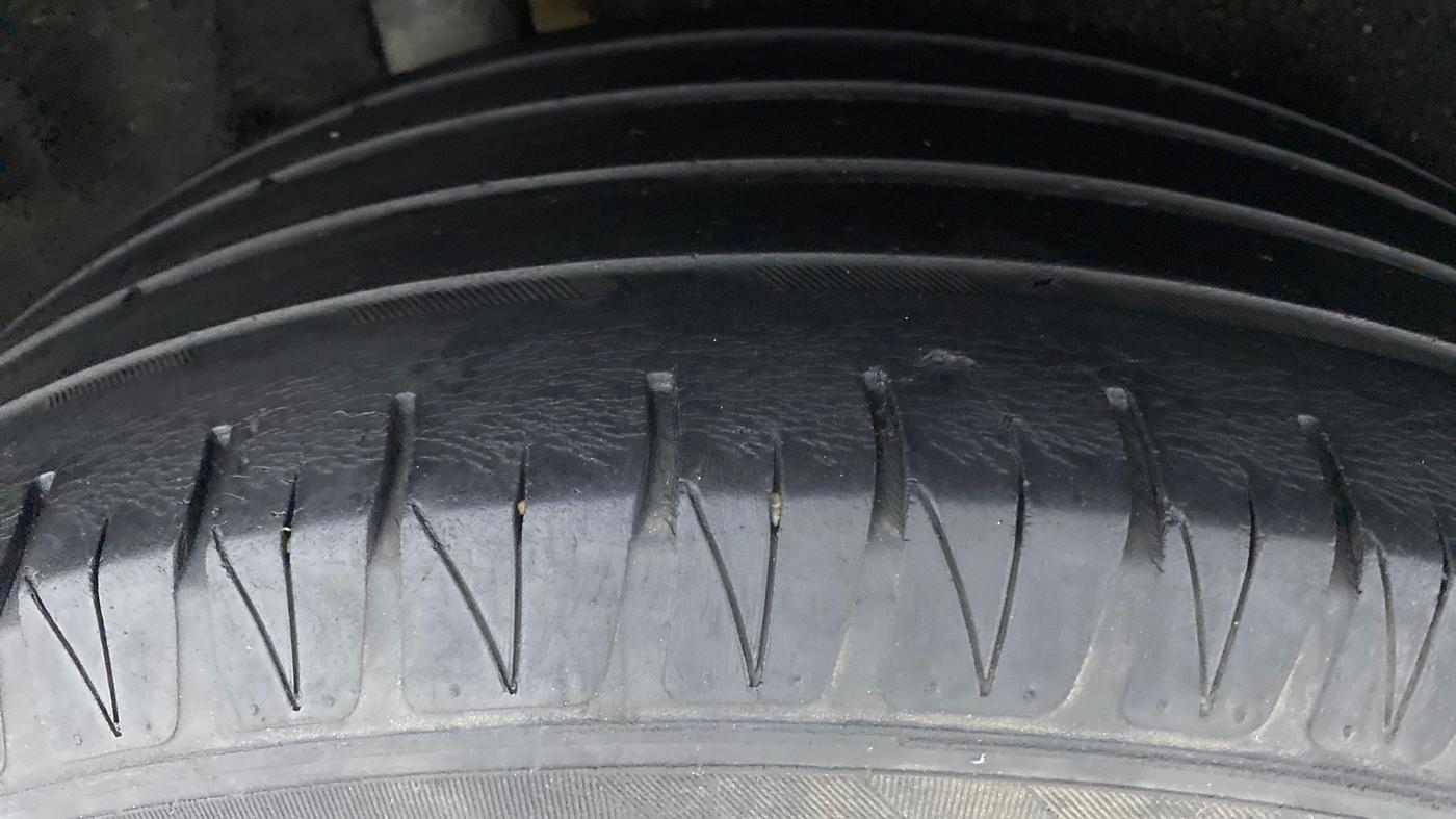 2018 Maruti Vitara Brezza ZDI PLUS, Diesel, Manual, 57,133 km, Right Rear Tyre Tread