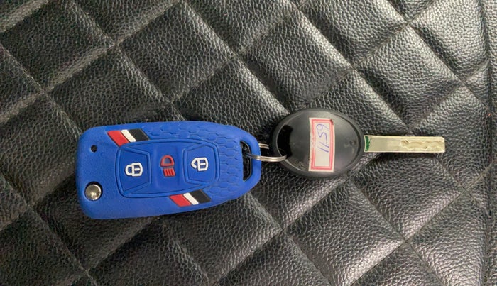 2019 Tata Tiago XZ PETROL, Petrol, Manual, 22,762 km, Key Close Up