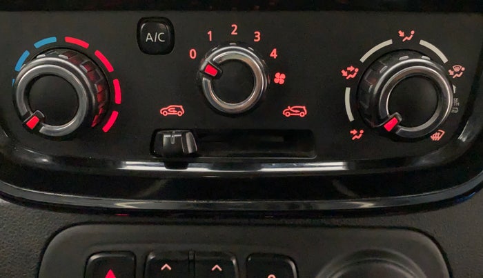 2017 Renault Kwid RXT 1.0, Petrol, Manual, 64,513 km, Dashboard - Air Re-circulation knob is not working