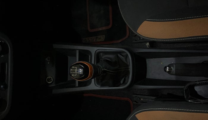 2021 Renault Kwid CLIMBER 1.0 (O), Petrol, Manual, 29,862 km, Gear Lever