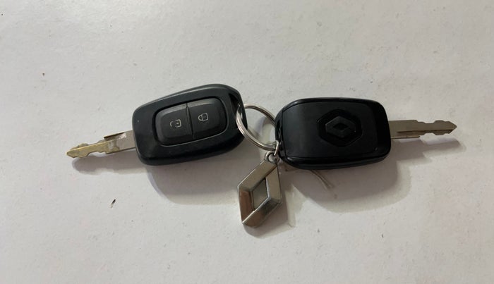 2021 Renault Kwid CLIMBER 1.0 (O), Petrol, Manual, 29,862 km, Key Close Up