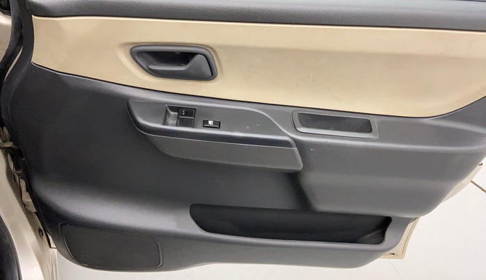 2007 Maruti Zen Estilo LXI, Petrol, Manual, 76,651 km, Driver Side Door Panels Control