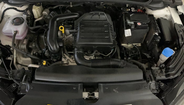 2023 Skoda SLAVIA STYLE 1.0L TSI AT, Petrol, Automatic, 52,005 km, Engine View