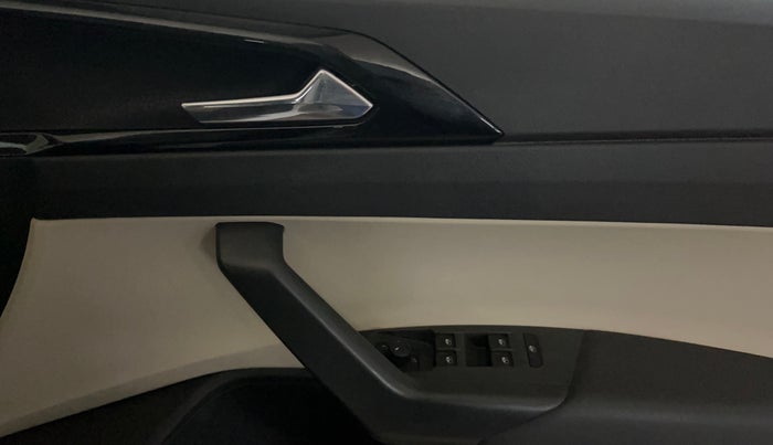 2023 Skoda SLAVIA STYLE 1.0L TSI AT, Petrol, Automatic, 52,005 km, Driver Side Door Panels Control