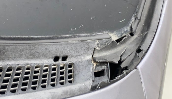 2016 Hyundai i10 MAGNA 1.1, Petrol, Manual, 52,959 km, Bonnet (hood) - Cowl vent panel has minor damage