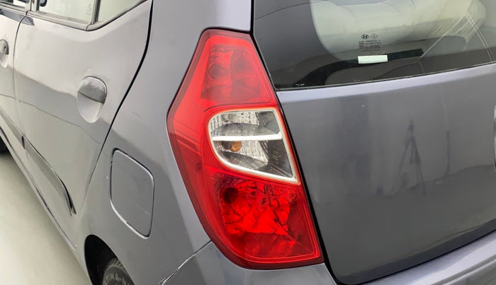 2016 Hyundai i10 MAGNA 1.1, Petrol, Manual, 52,959 km, Left tail light - Minor scratches