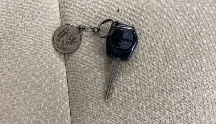 2014 Maruti Swift Dzire VXI, Petrol, Manual, 41,494 km, Key Close Up