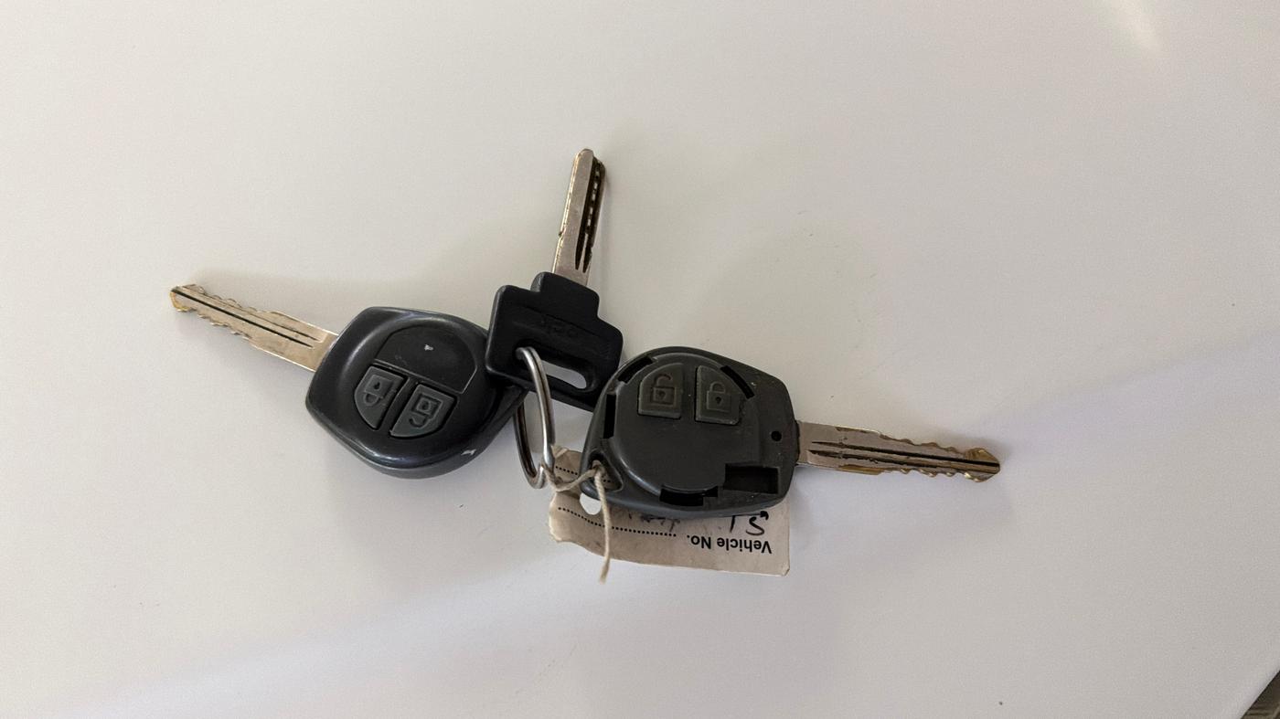2017 Maruti Wagon R 1.0 VXI, Petrol, Manual, 53,045 km, Key Close Up