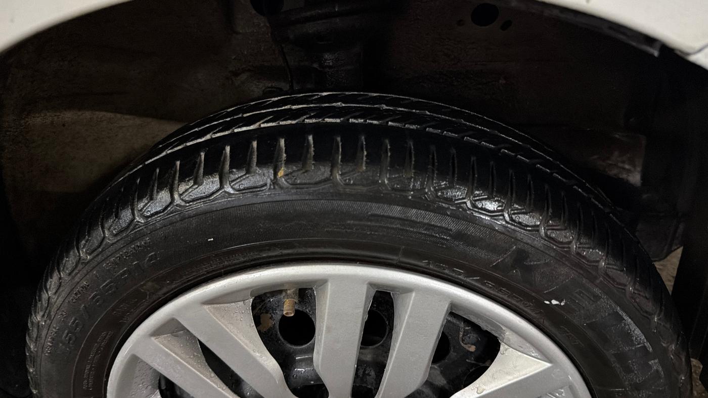 2017 Maruti Wagon R 1.0 VXI, Petrol, Manual, 53,045 km, Right Front Tyre Tread