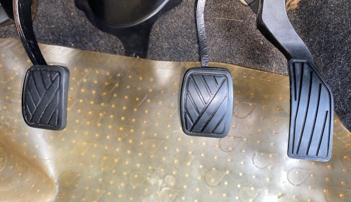 2012 Maruti Ritz VDI, Diesel, Manual, 87,883 km, Pedals