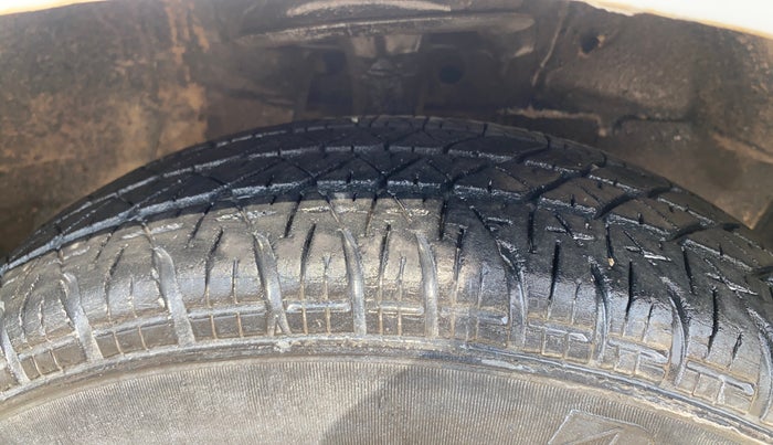 2012 Maruti Ritz VDI, Diesel, Manual, 87,883 km, Right Front Tyre Tread
