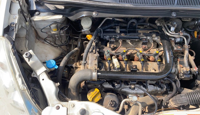 2012 Maruti Ritz VDI, Diesel, Manual, 87,883 km, Engine View - Right