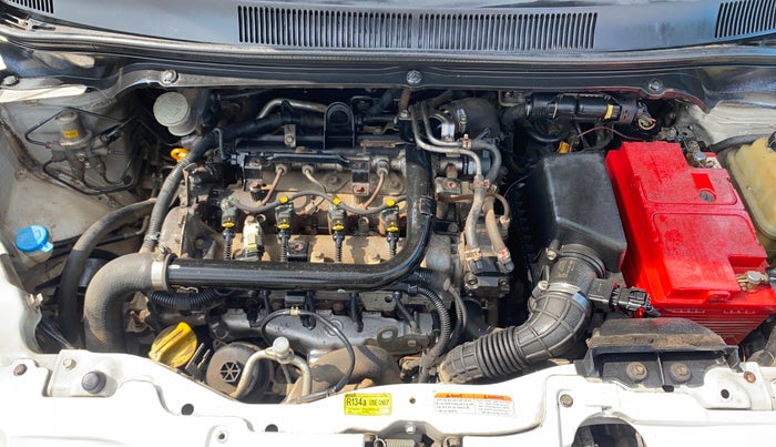 2012 Maruti Ritz VDI, Diesel, Manual, 87,883 km, Engine View