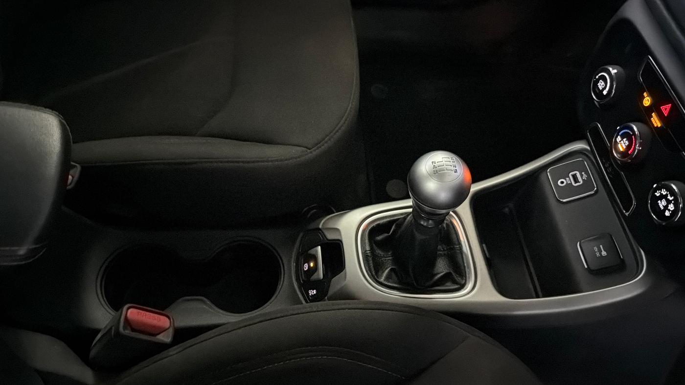 2019 Jeep Compass SPORT 1.4 PETROL, Petrol, Manual, 45,993 km, Gear Lever