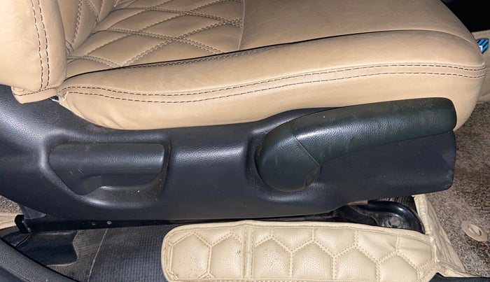 2016 Honda Jazz 1.2L I-VTEC V AT, Petrol, Automatic, 66,311 km, Driver Side Adjustment Panel