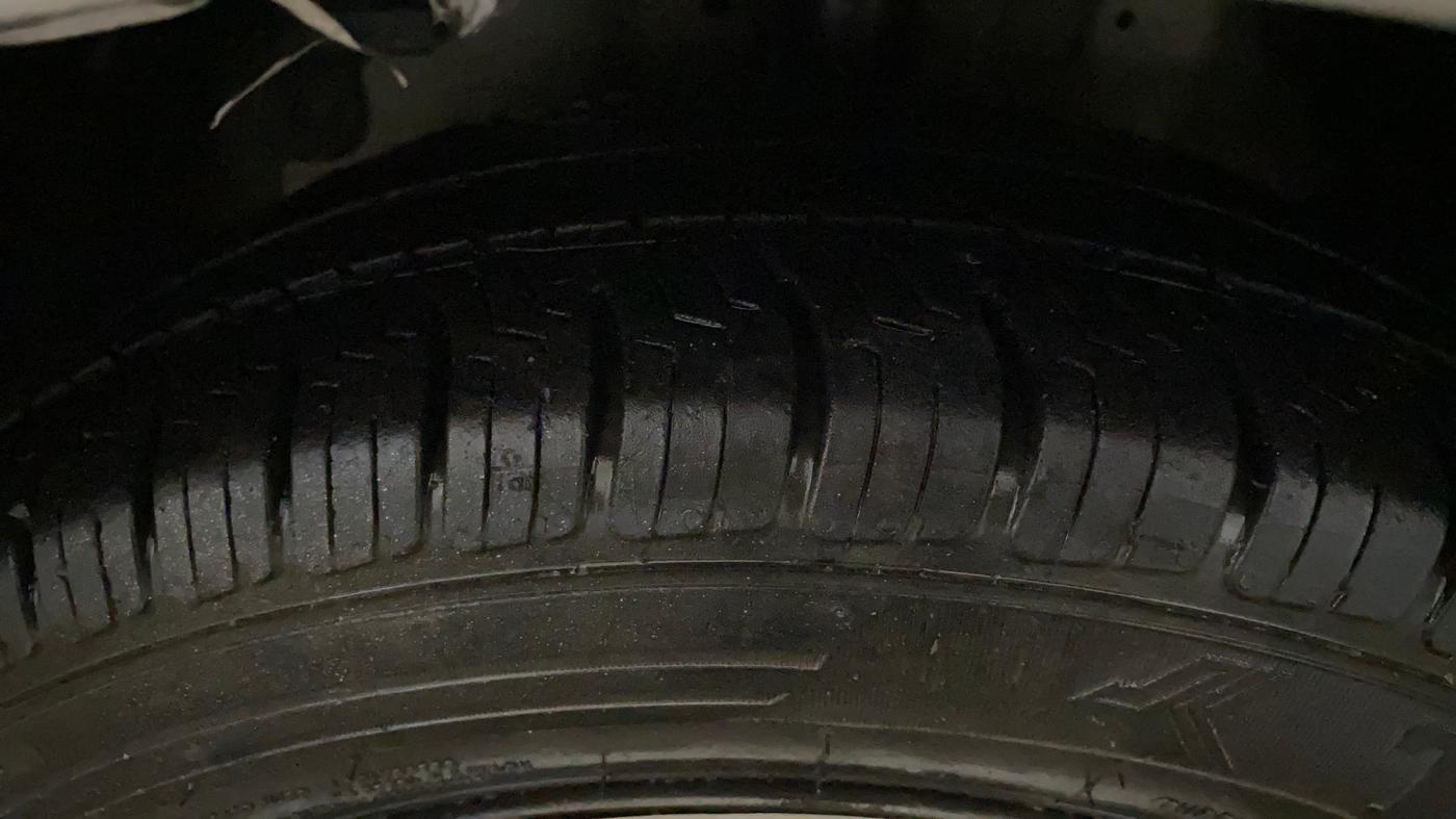 2015 Tata Zest XE PETROL, Petrol, Manual, 45,973 km, Left Front Tyre Tread