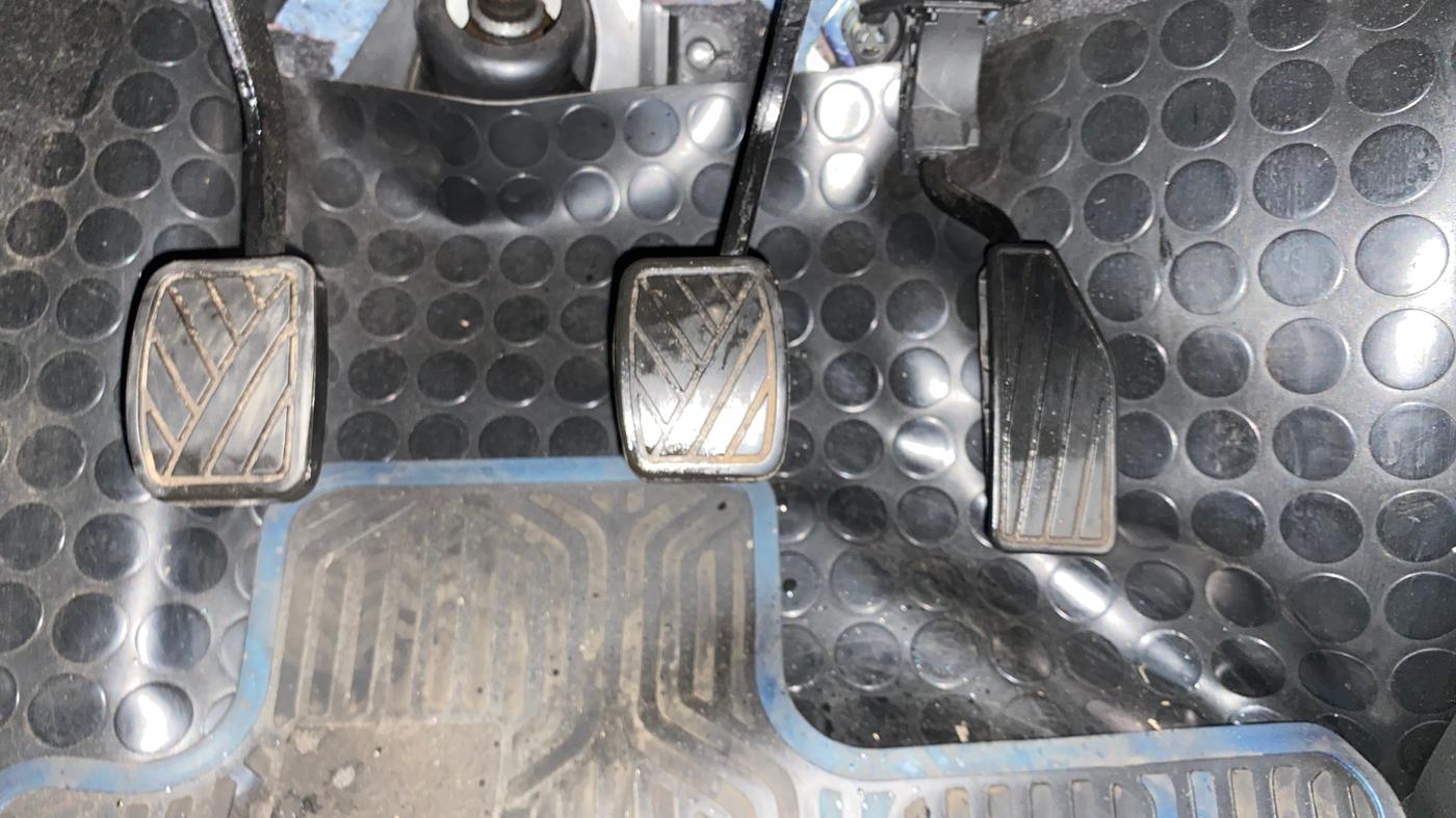 2022 Maruti IGNIS DELTA 1.2, Petrol, Manual, 8,233 km, Pedals