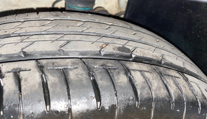 2022 Maruti IGNIS DELTA 1.2, Petrol, Manual, 8,233 km, Right Front Tyre Tread