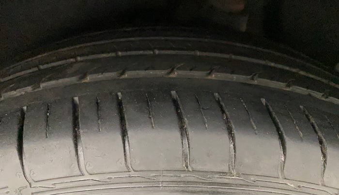 2019 Hyundai Creta SX AT 1.6 PETROL, Petrol, Automatic, 37,885 km, Left Rear Tyre Tread