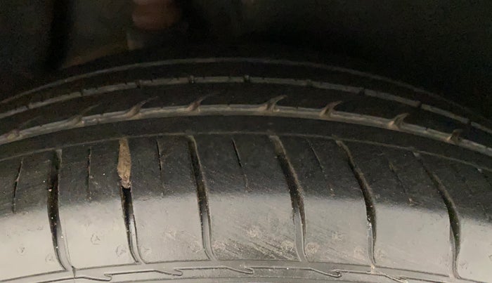 2019 Hyundai Creta SX AT 1.6 PETROL, Petrol, Automatic, 37,885 km, Right Rear Tyre Tread