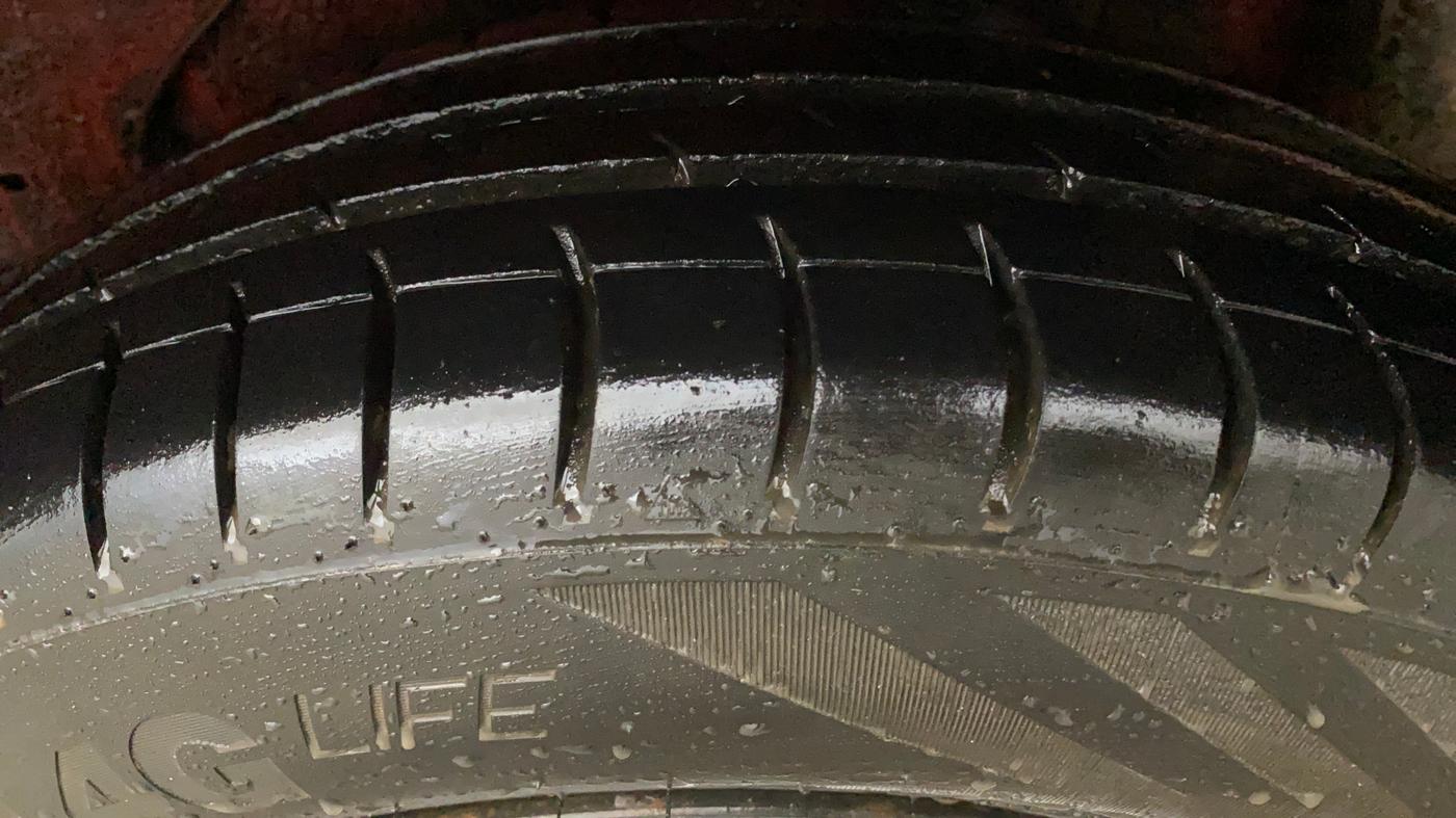 2017 Maruti Celerio ZXI AMT, Petrol, Automatic, 67,695 km, Left Rear Tyre Tread