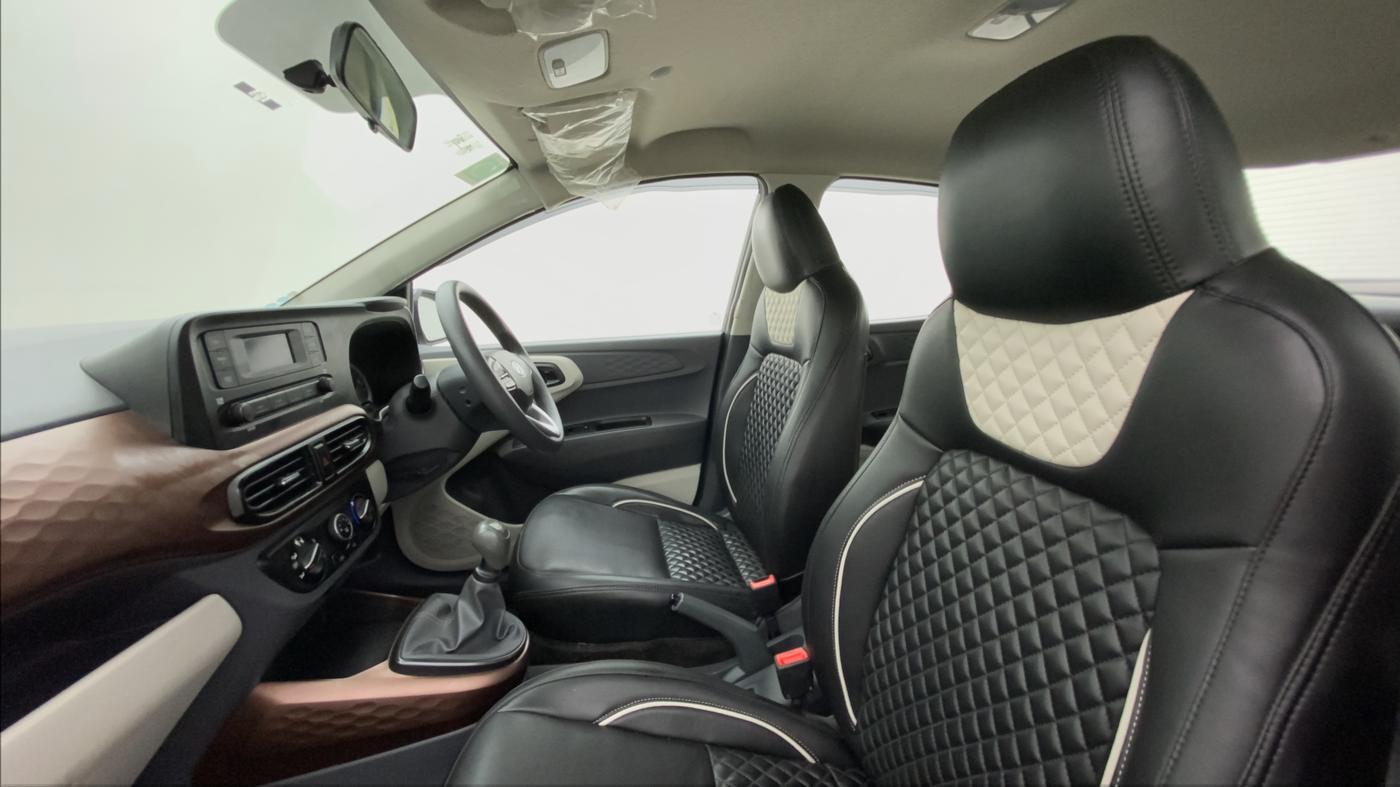 2021 Hyundai AURA S CNG, CNG, Manual, 19,498 km, Right Side Front Door Cabin
