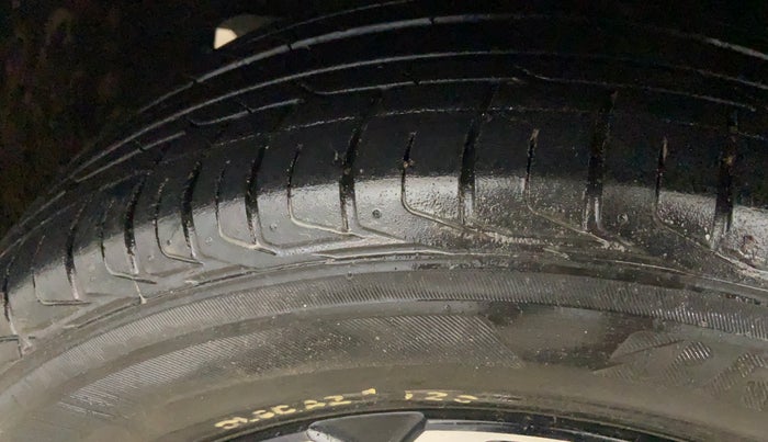 2022 Tata NEXON XZ PLUS PETROL, Petrol, Manual, 20,173 km, Left Front Tyre Tread