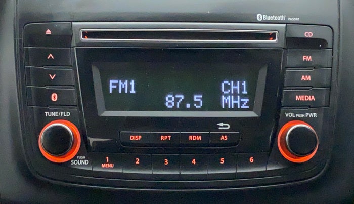 2018 Maruti Dzire VDI, Diesel, Manual, 52,274 km, Infotainment System