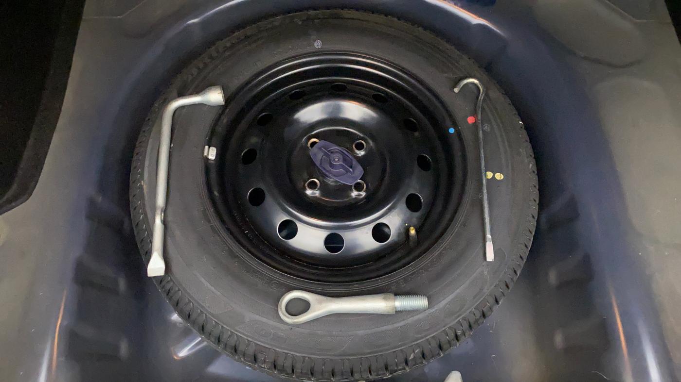 2018 Maruti Dzire VDI, Diesel, Manual, 52,274 km, Spare Tyre