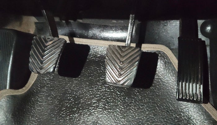 2013 Hyundai i20 MAGNA 1.2, Petrol, Manual, 77,604 km, Pedals